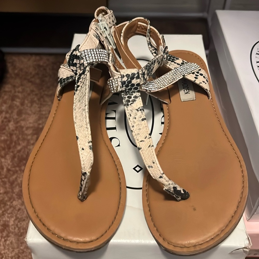 Steve Madden sandals